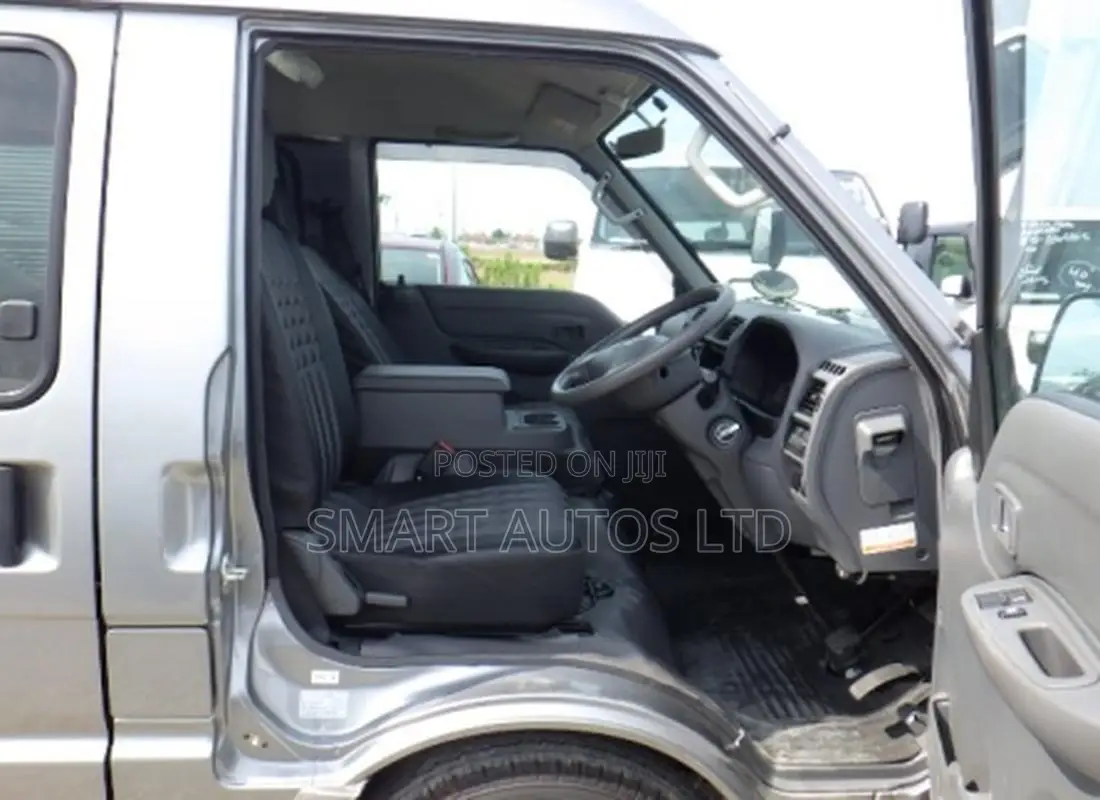 Mazda Bongo 2019 Silver