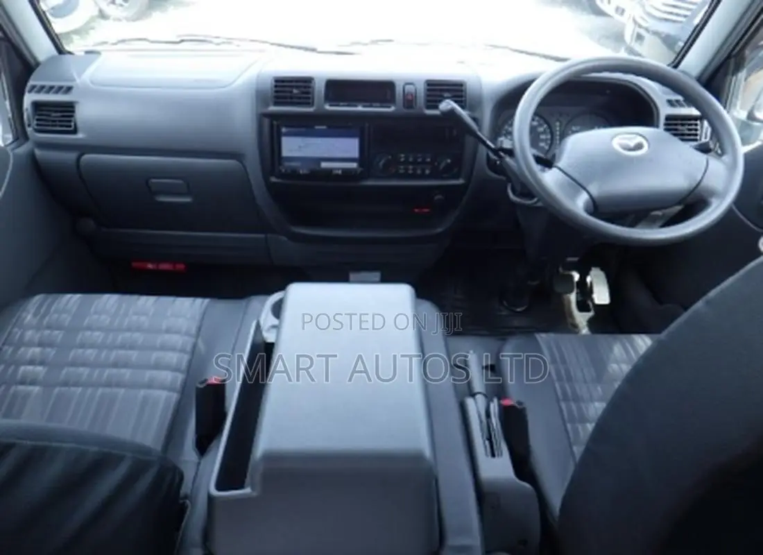 Mazda Bongo 2019 Silver