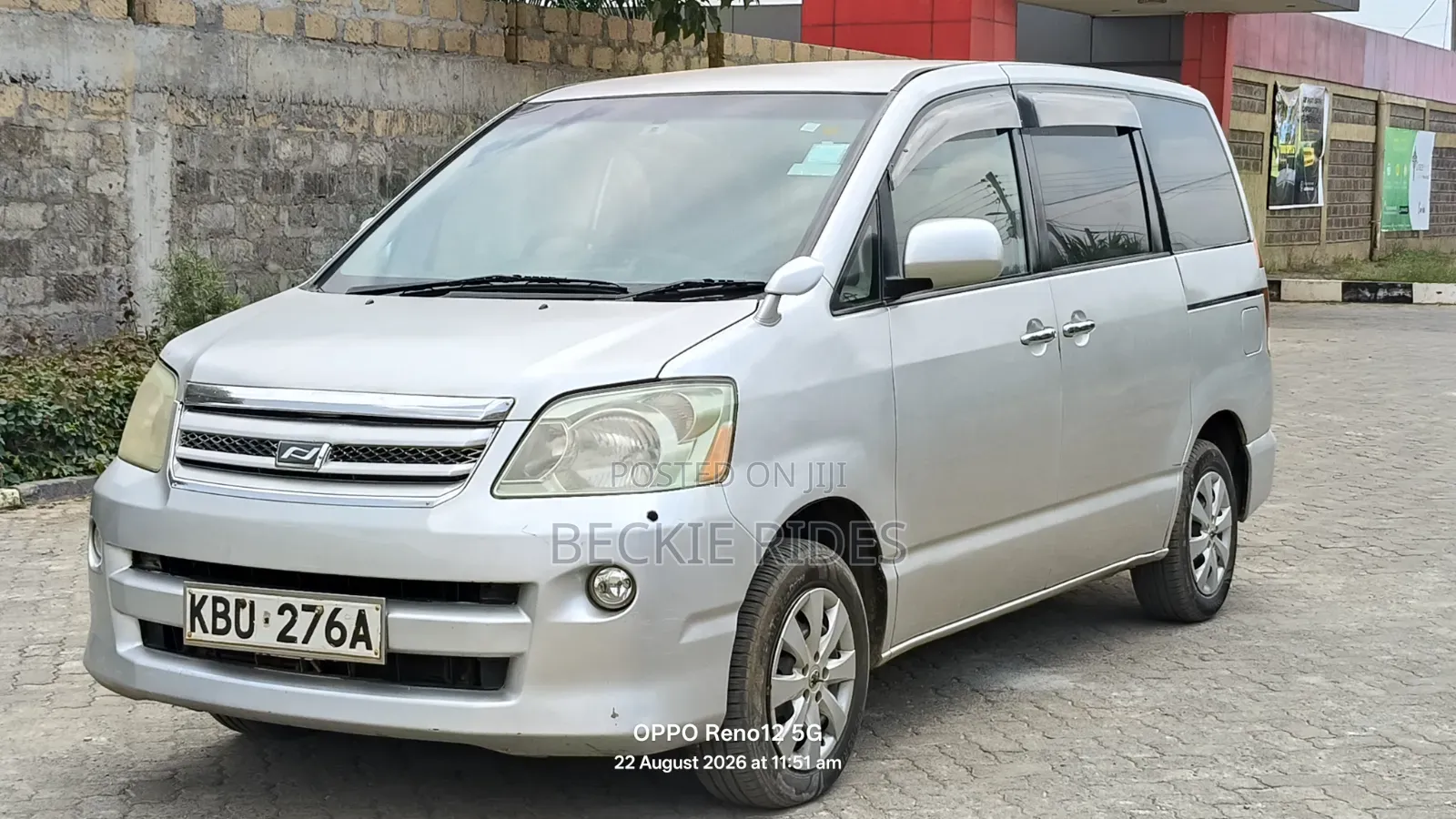 Toyota Noah 2007 Silver
