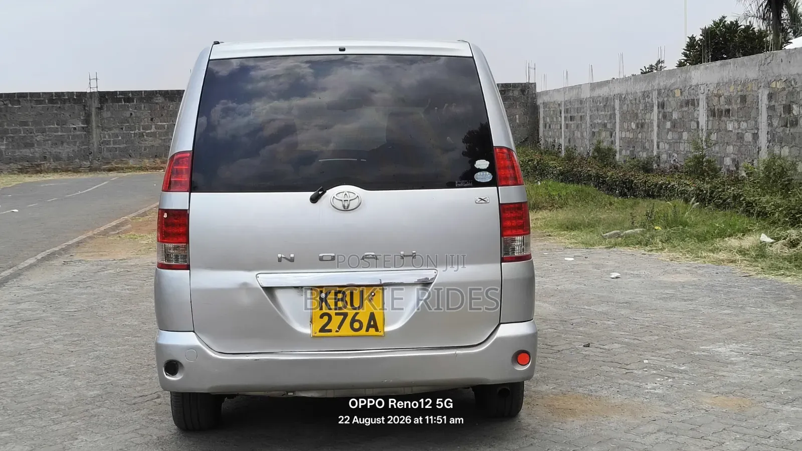 Toyota Noah 2007 Silver