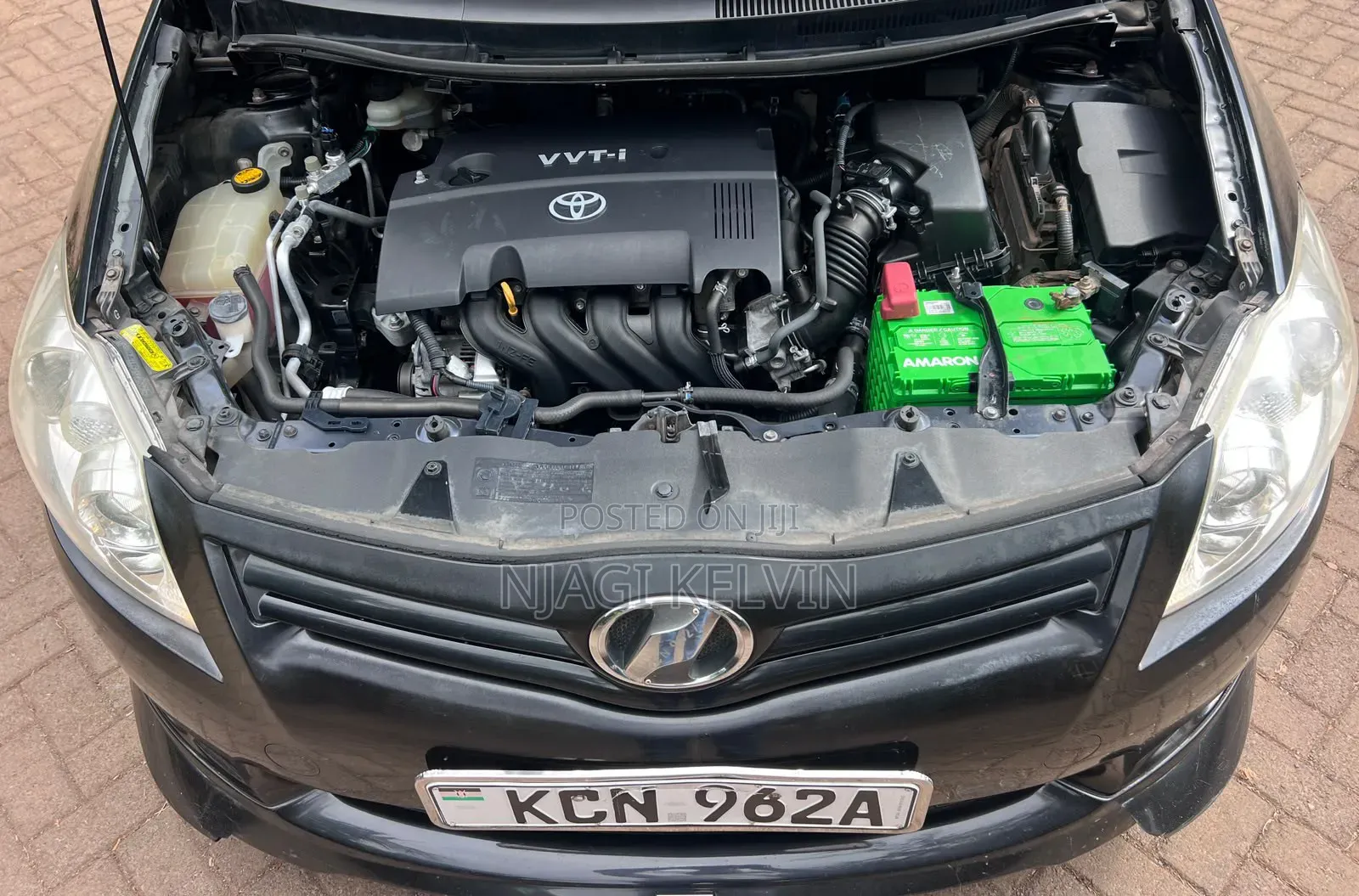 Toyota Auris 2011 Black