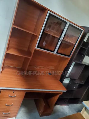 Study Desk With Overhead Hutch