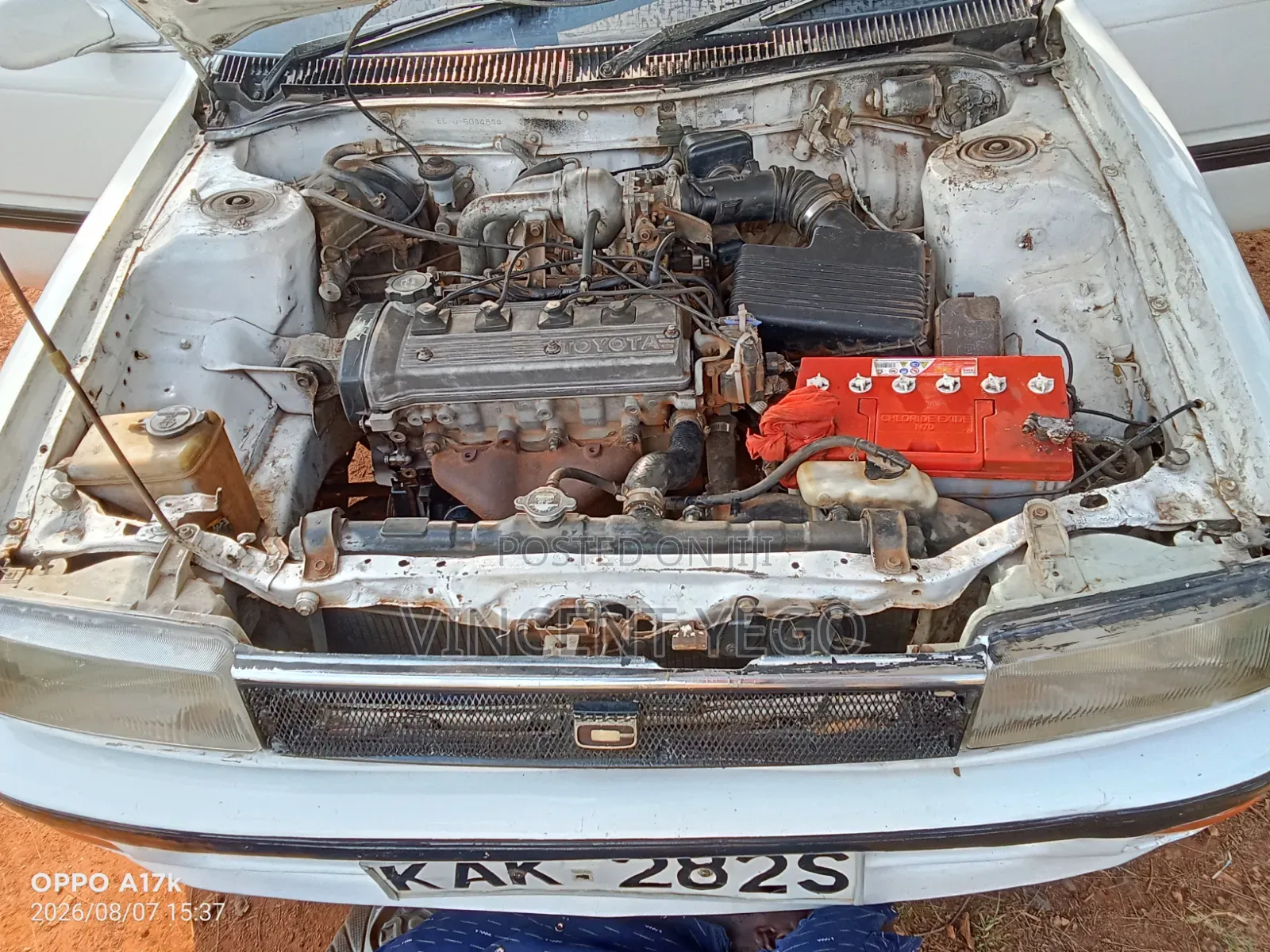 Toyota Corolla 1998 White