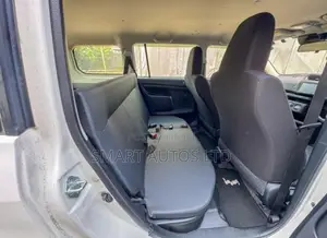 Toyota Probox 1.5 Hybrid DX Comfort 2020