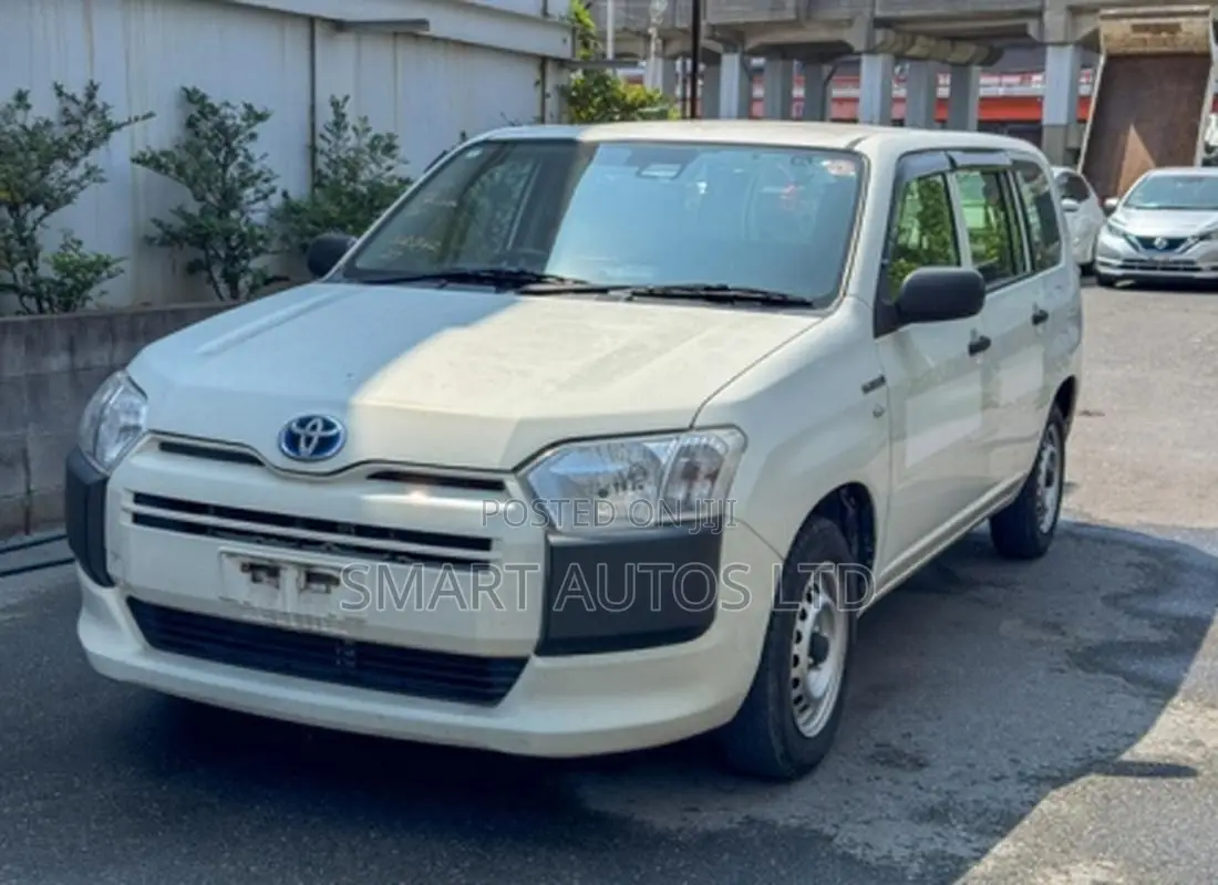Toyota Probox 1.5 Hybrid DX Comfort 2020