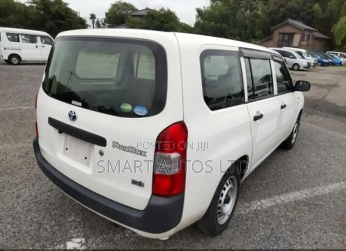 Toyota Probox 1.5 Hybrid DX Comfort 2020