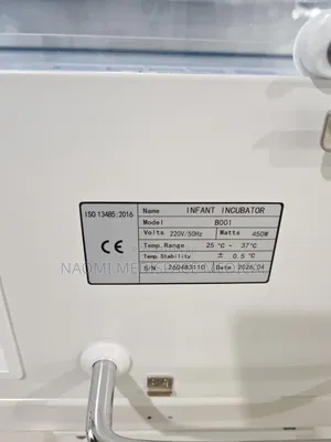 Quality Neonatal Incubator for New Borns/ Infant Incubator