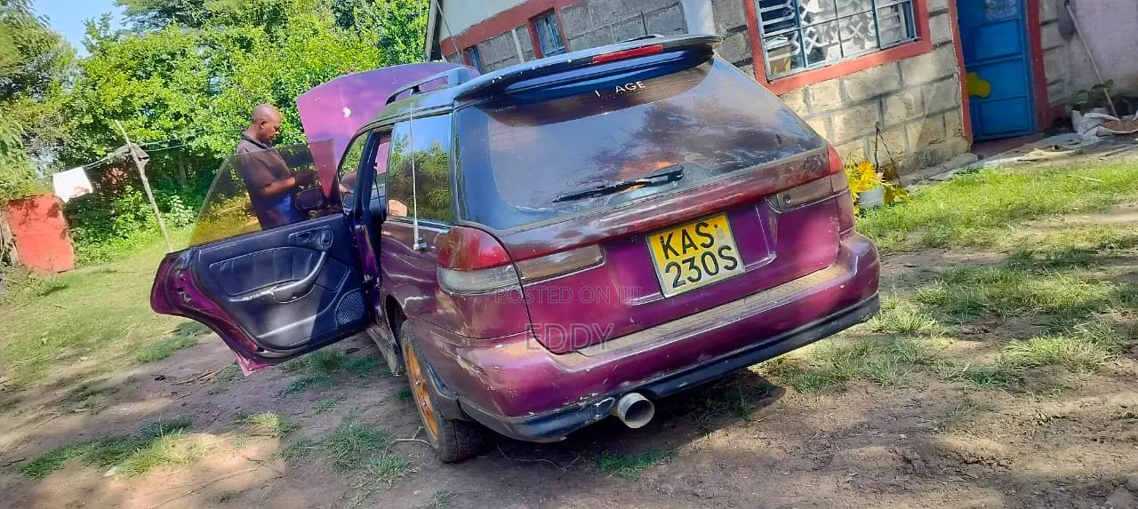 Subaru Legacy L 4WD Station Wagon 1998 Purple