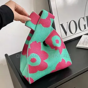 Fashion Knitted Women/Gen Z Wrist Bags