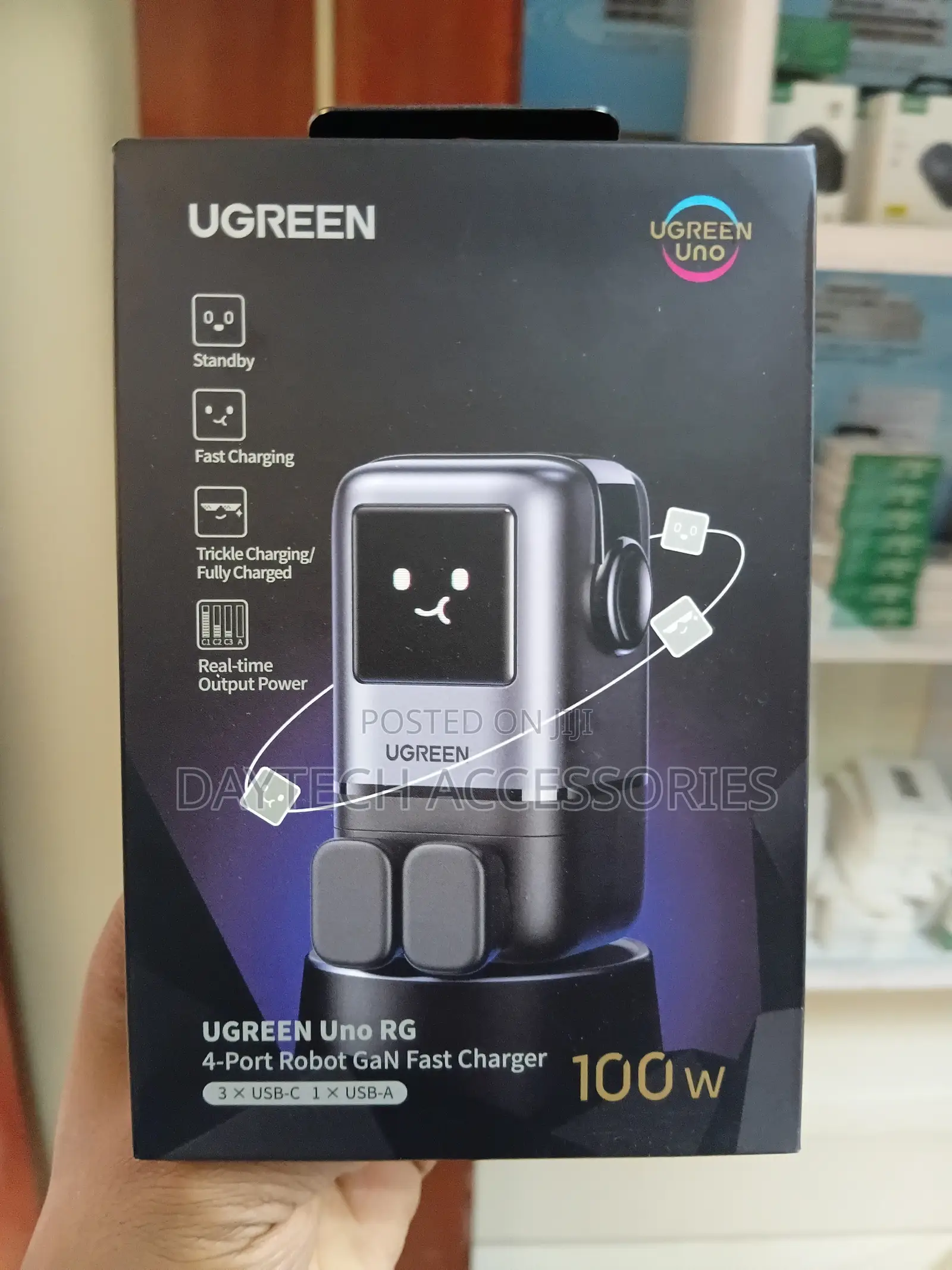 UGREEN Uno RG 4-Port Robot GaN Fast Charger 100W,