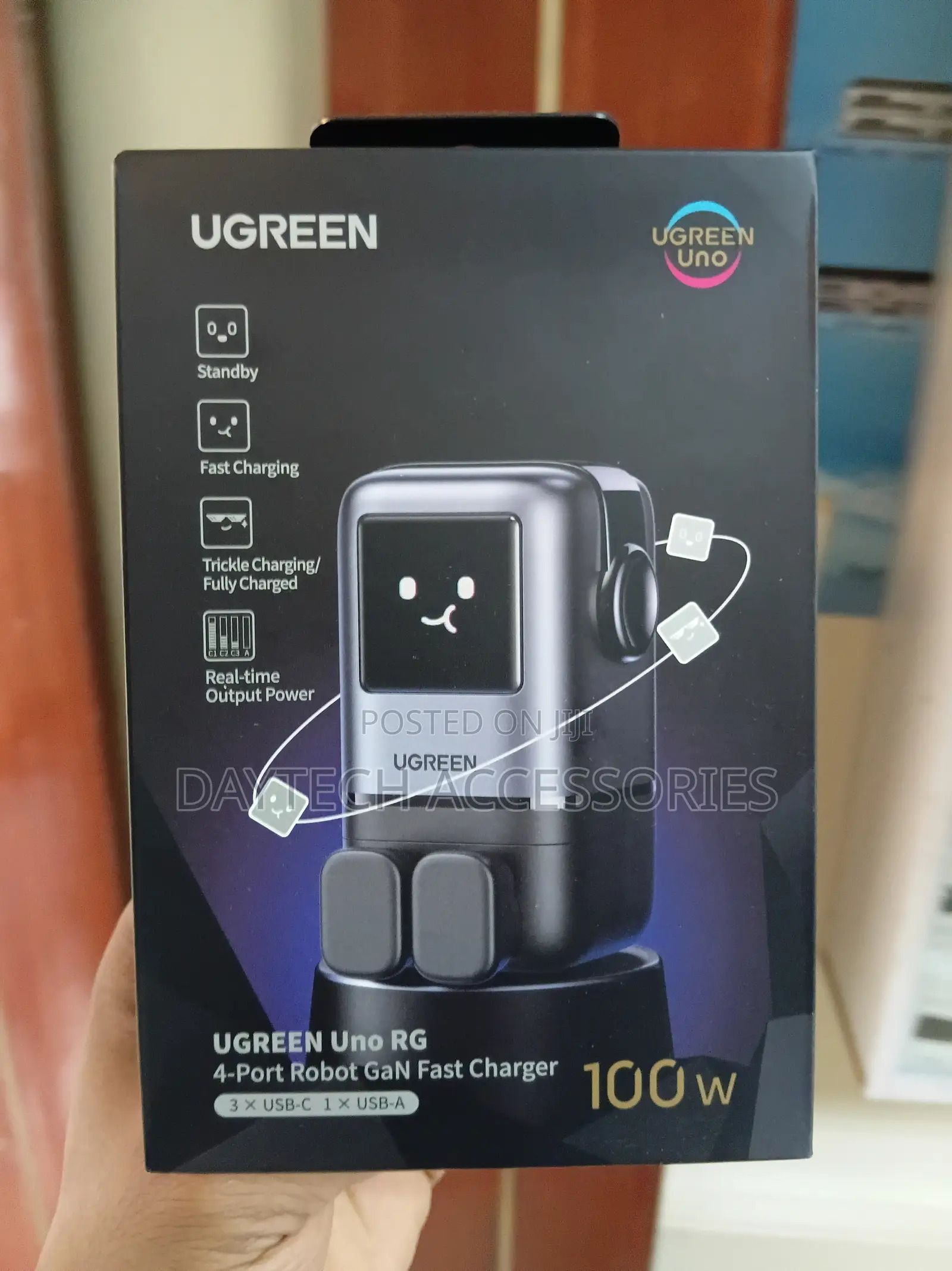 UGREEN Uno RG 4-Port Robot GaN Fast Charger 100W,