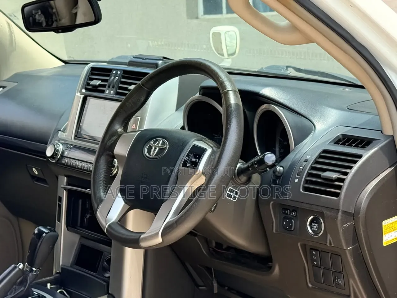 Toyota Land Cruiser Prado 2009 White