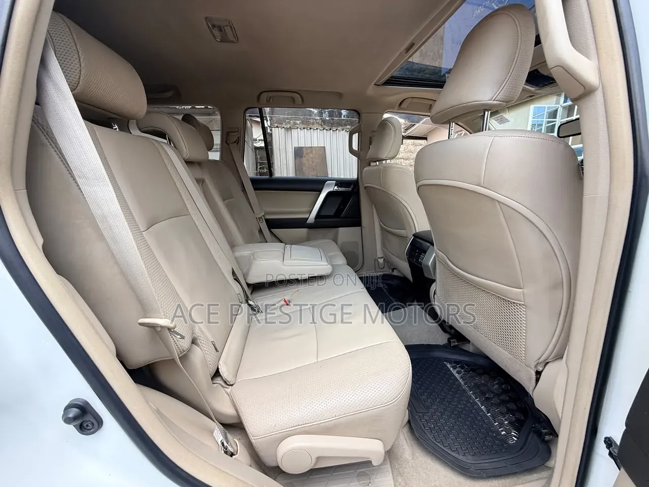 Toyota Land Cruiser Prado 2009 White