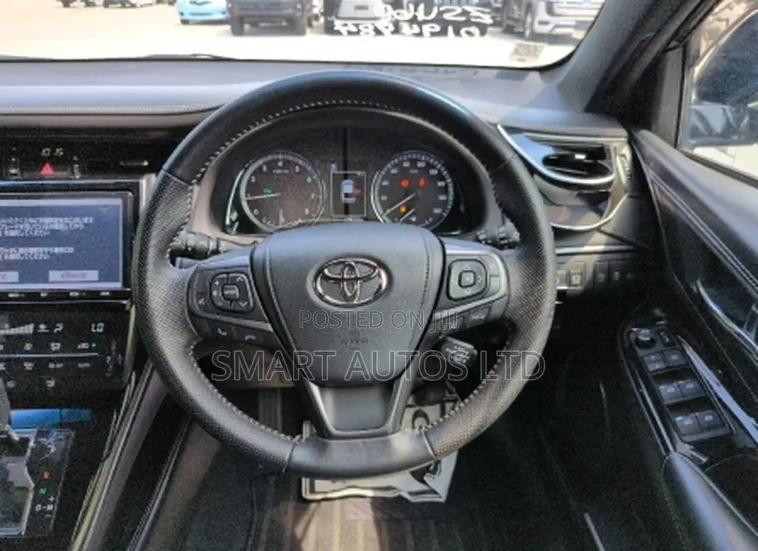 Toyota Harrier 2020 Matt Black