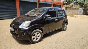 Toyota Passo 2011 Black