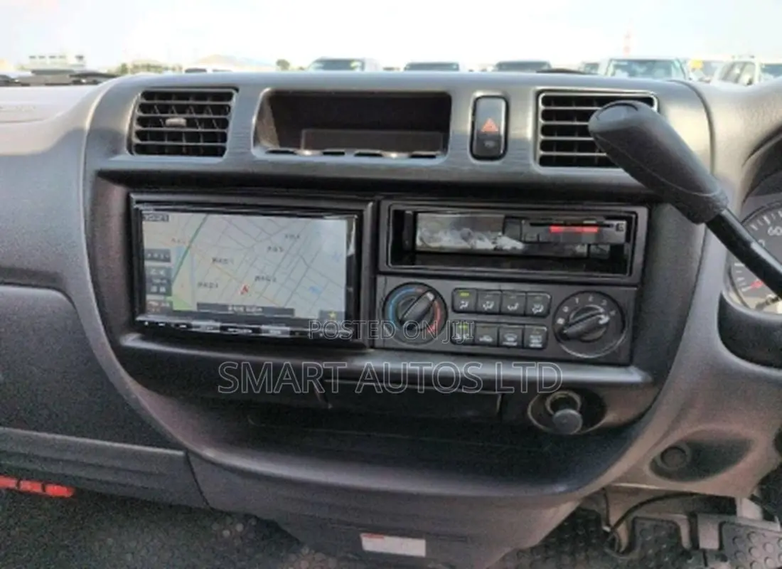 Mazda Bongo 2020
