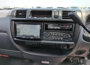 Mazda Bongo 2020