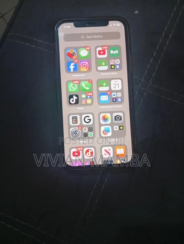 Apple iPhone 12 Pro 256 GB Gray - thumbnail 2
