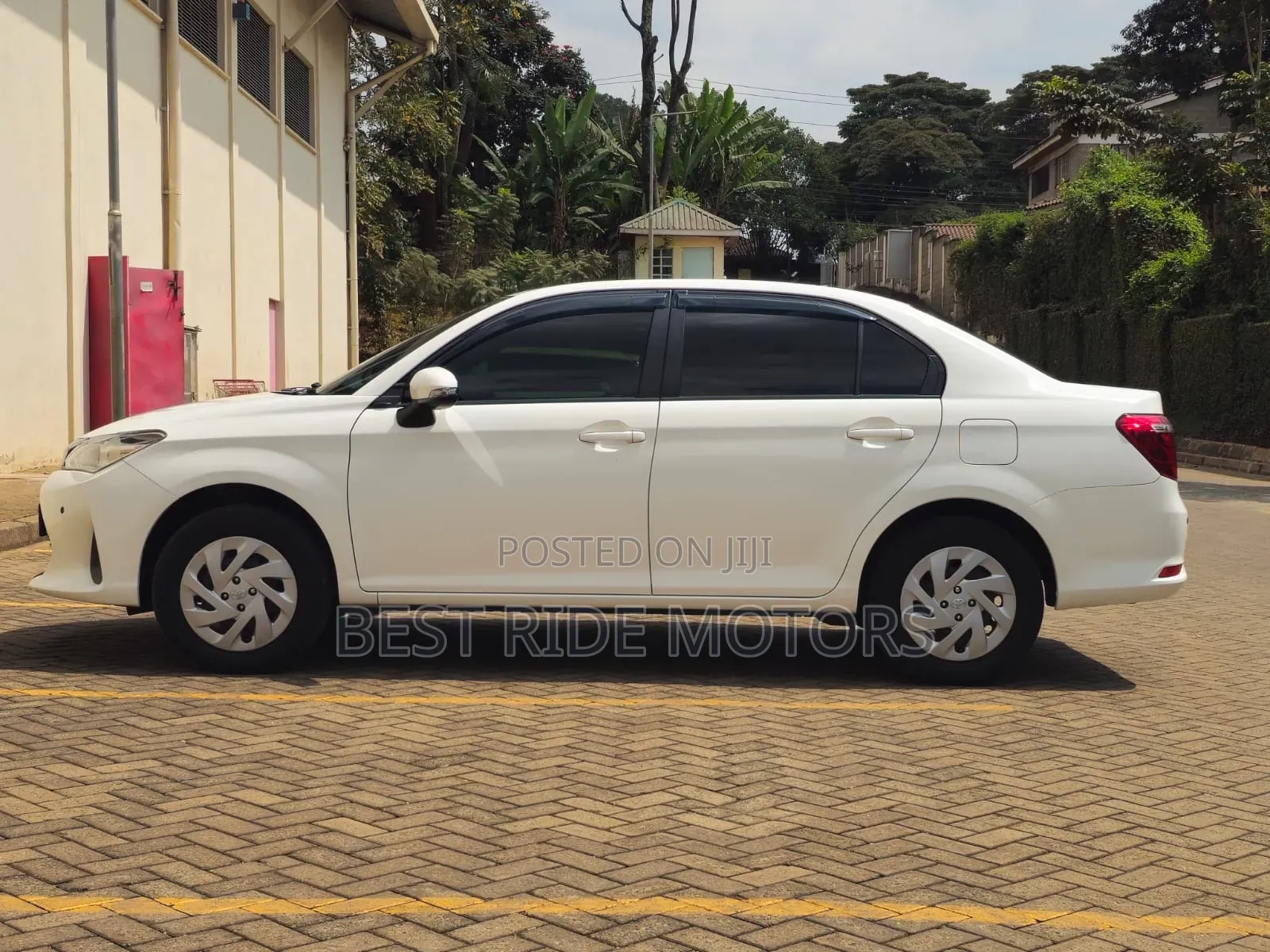 Toyota Axio 2017 White