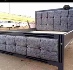5x6 Charcoal Grey Tufted Mocket Bed