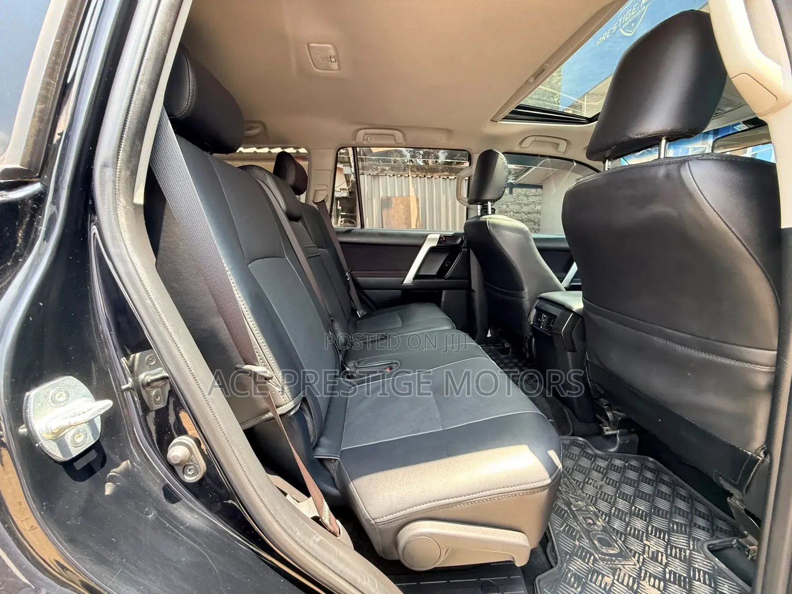 Toyota Land Cruiser Prado 2017 Black