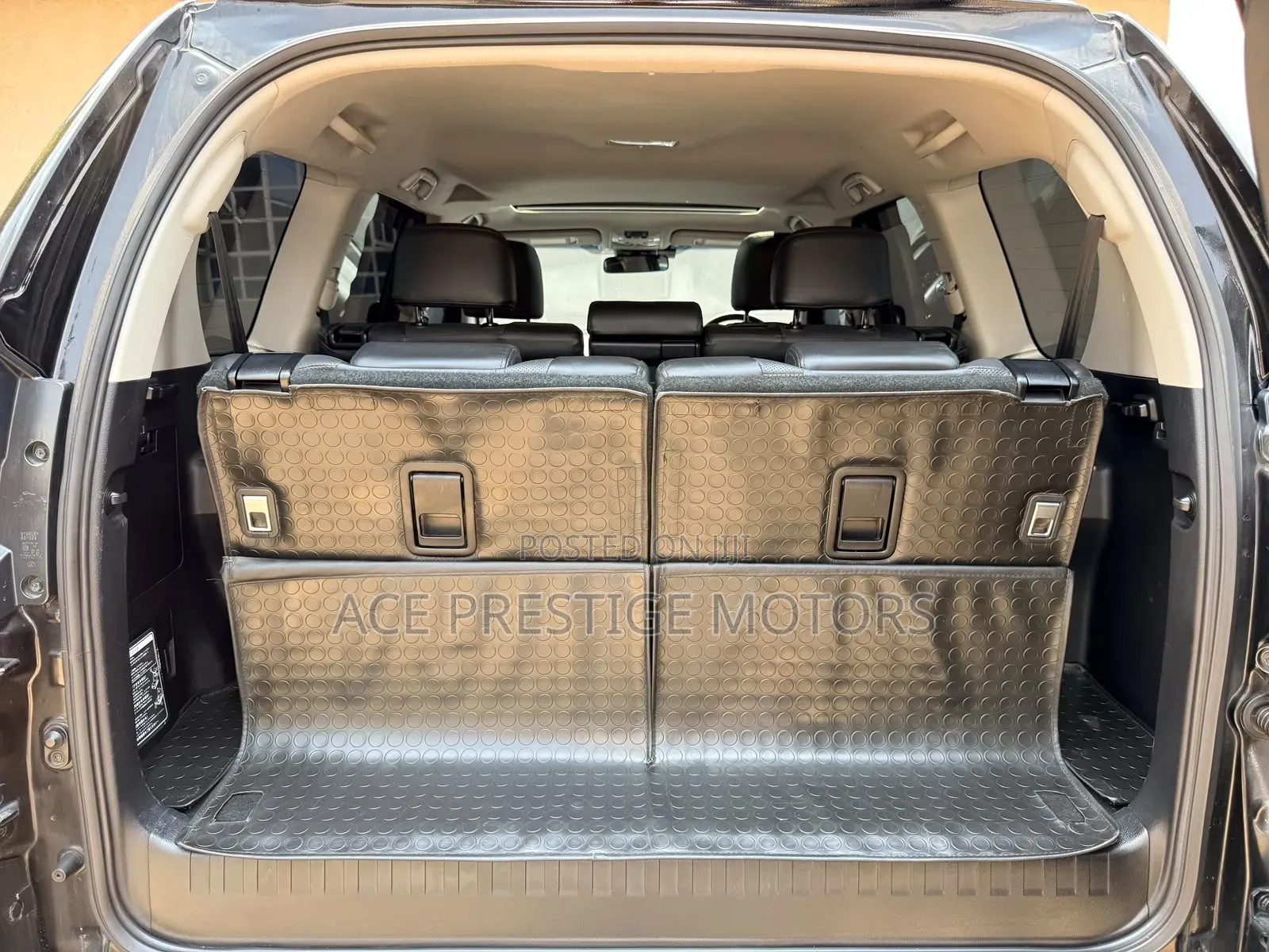 Toyota Land Cruiser Prado 2017 Black