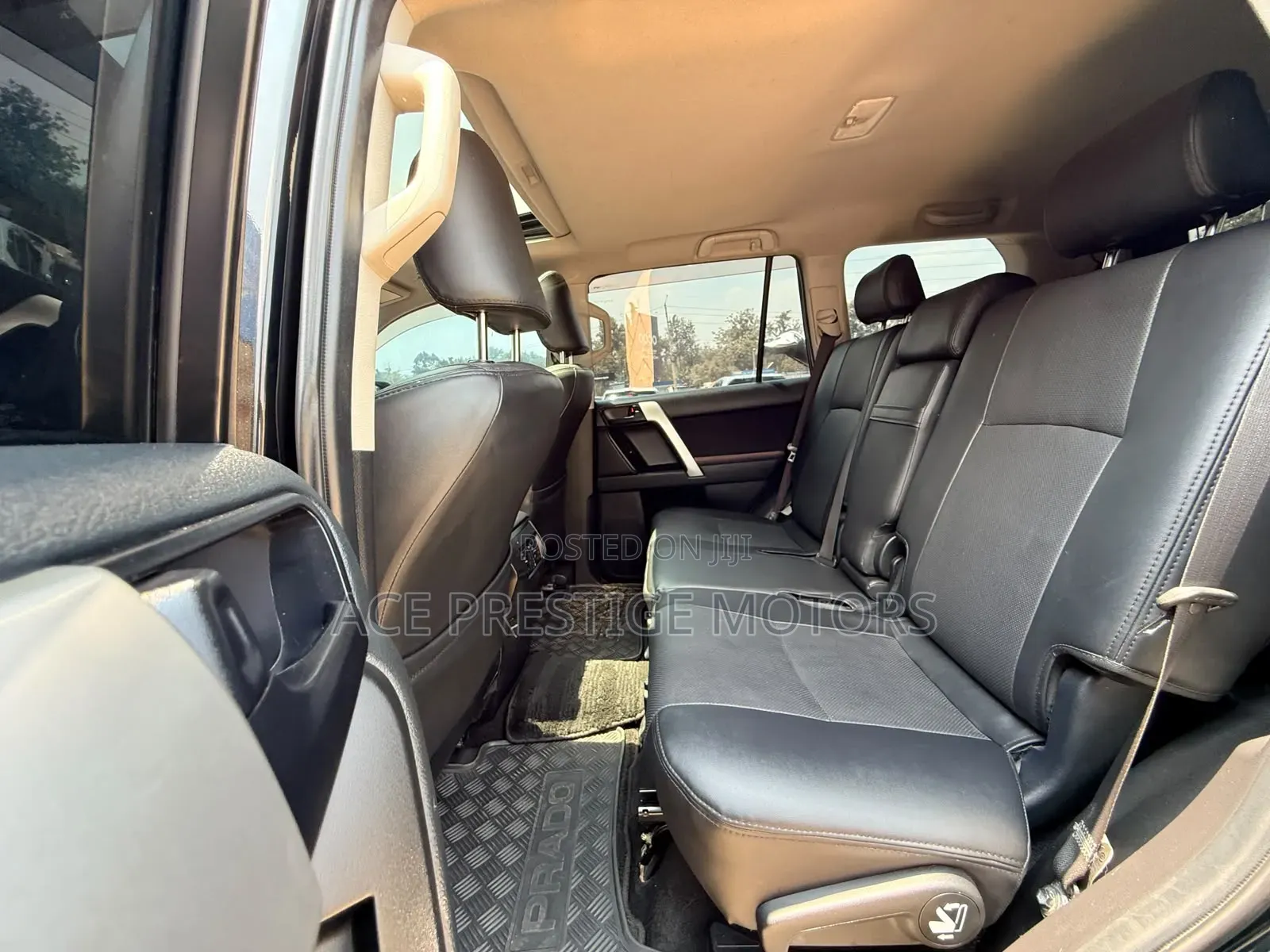 Toyota Land Cruiser Prado 2017 Black