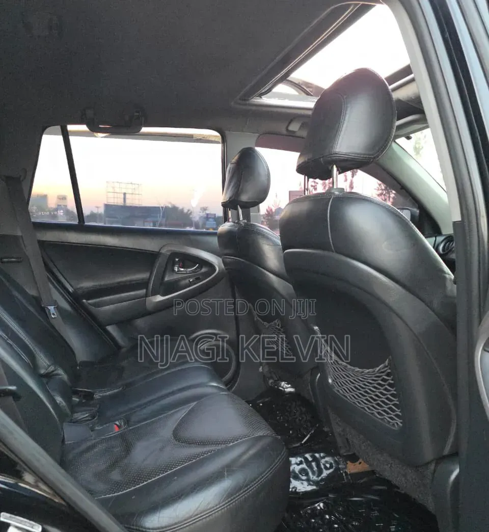 Toyota RAV4 2006 Black