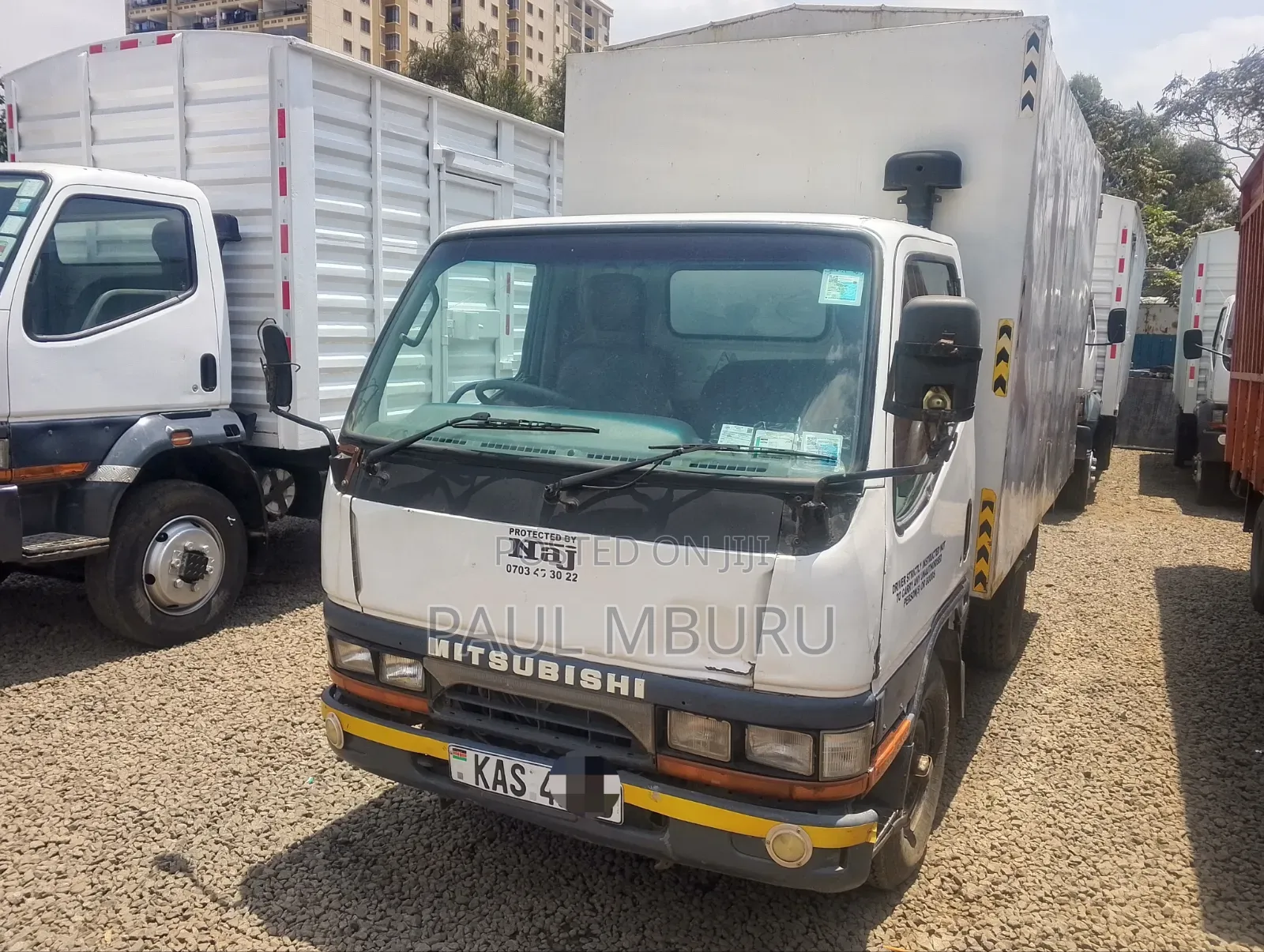 Mitsubishi Canter Single