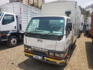 Mitsubishi Canter Single