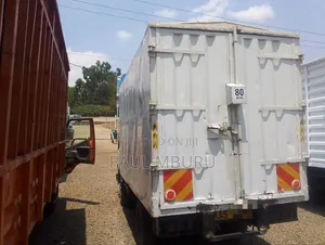 Mitsubishi Canter Single