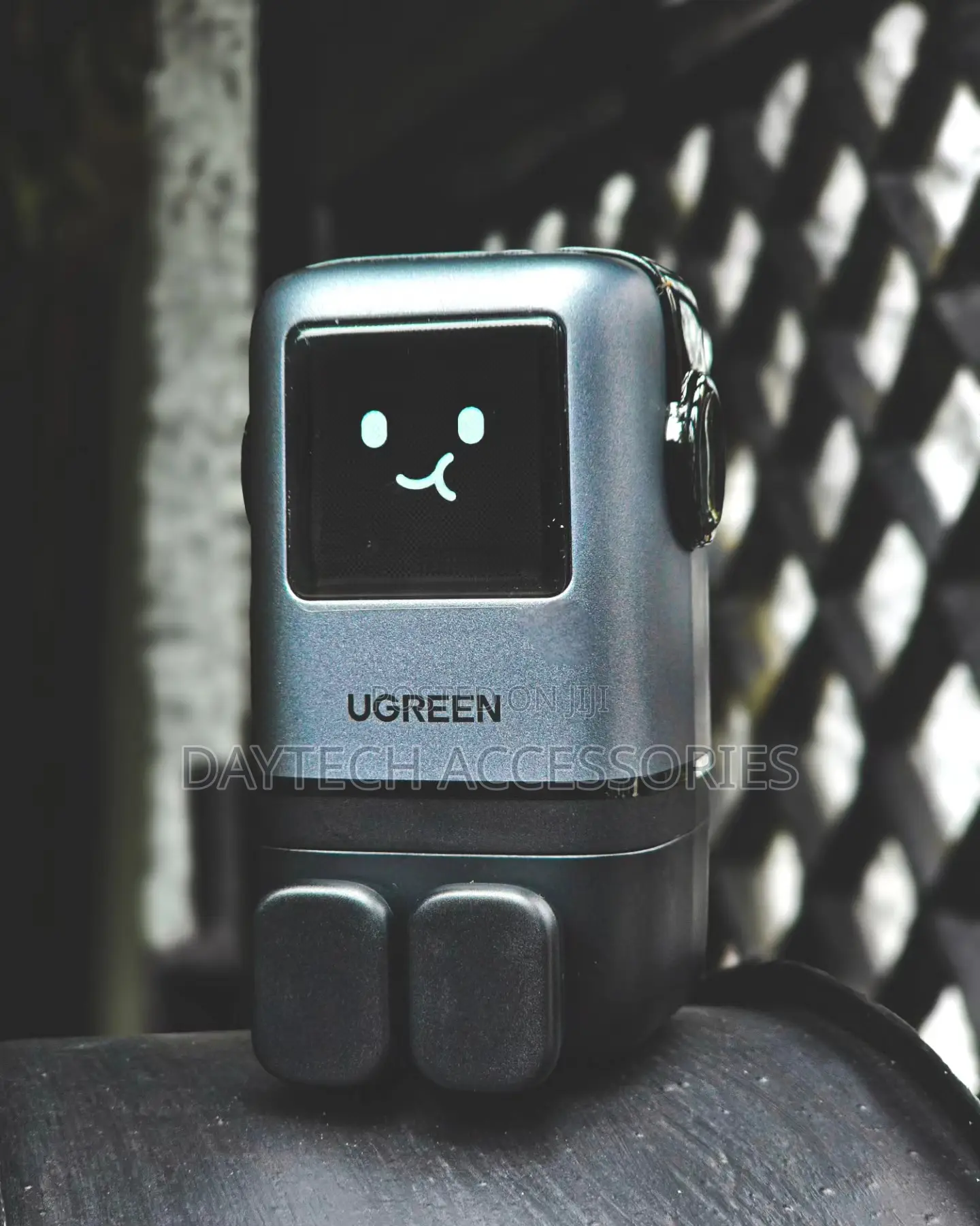 UGREEN X688 Uno RG 100W 4-Port Robot GaN Fast Charger