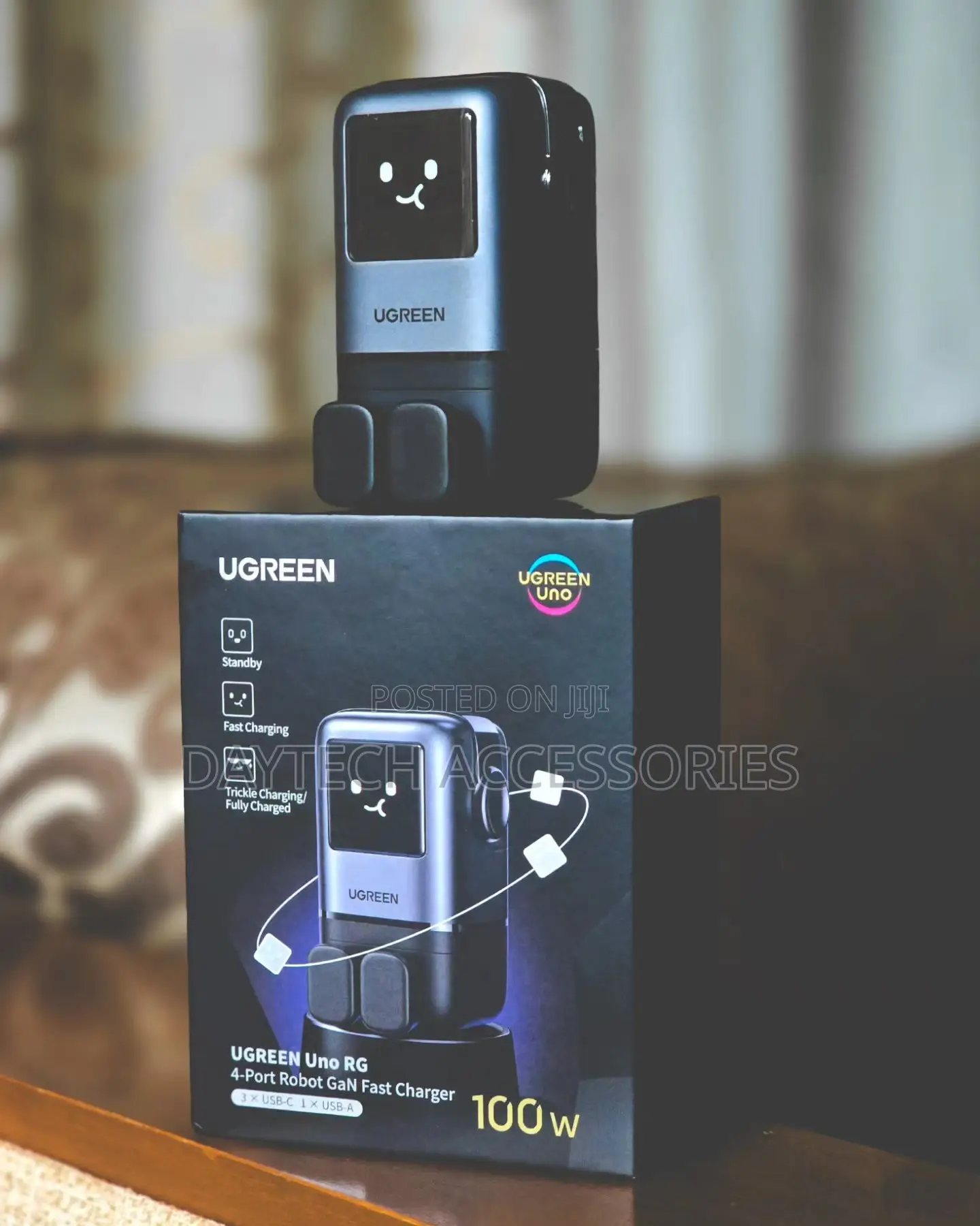 UGREEN X688 Uno RG 100W 4-Port Robot GaN Fast Charger