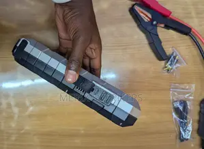 LITHIUM Car Jump Starter With Air Compressor