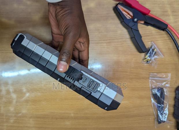 LITHIUM Car Jump Starter With Air Compressor - thumbnail 2