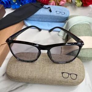 Blue Block + Photocromatic Sunglasses(sunnies+casing+wipe)