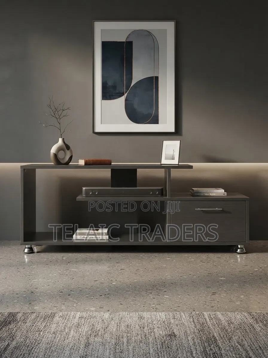 Seal 4Ft TV Stand