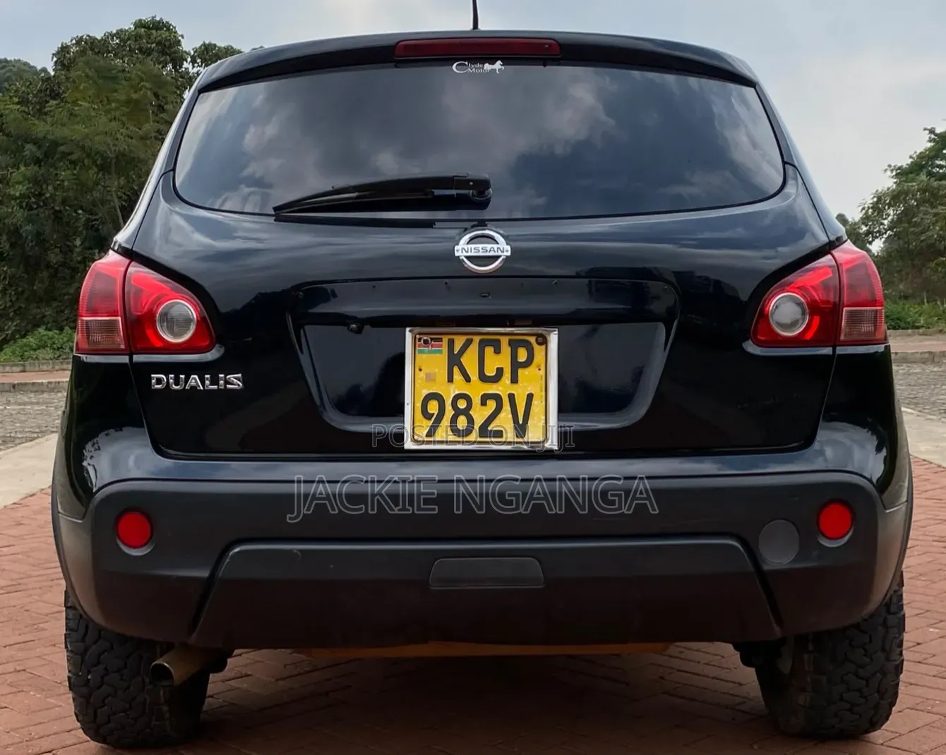 Nissan Dualis 2011 Black