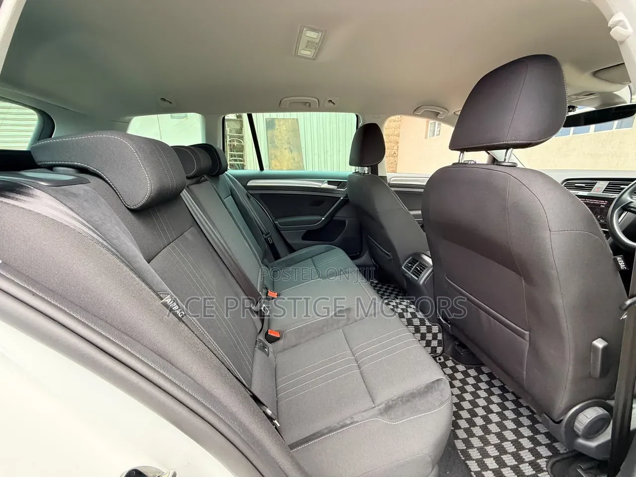 Volkswagen Golf 2019 White