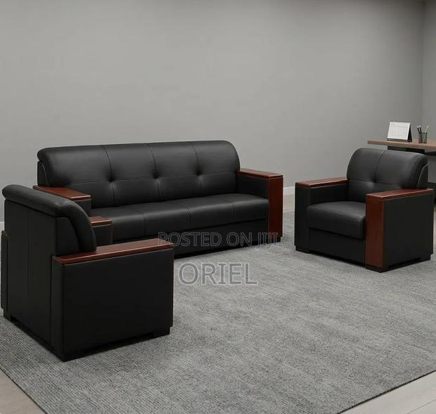 Executive Office Sofa : Modern Office Sofa - thumbnail 2