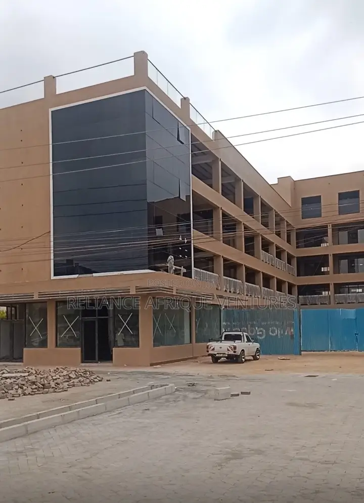 Design Square Mall