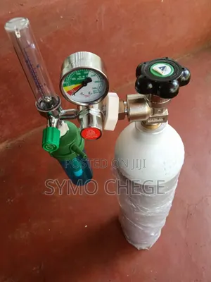 Oxygen Cylinder+ Regulator