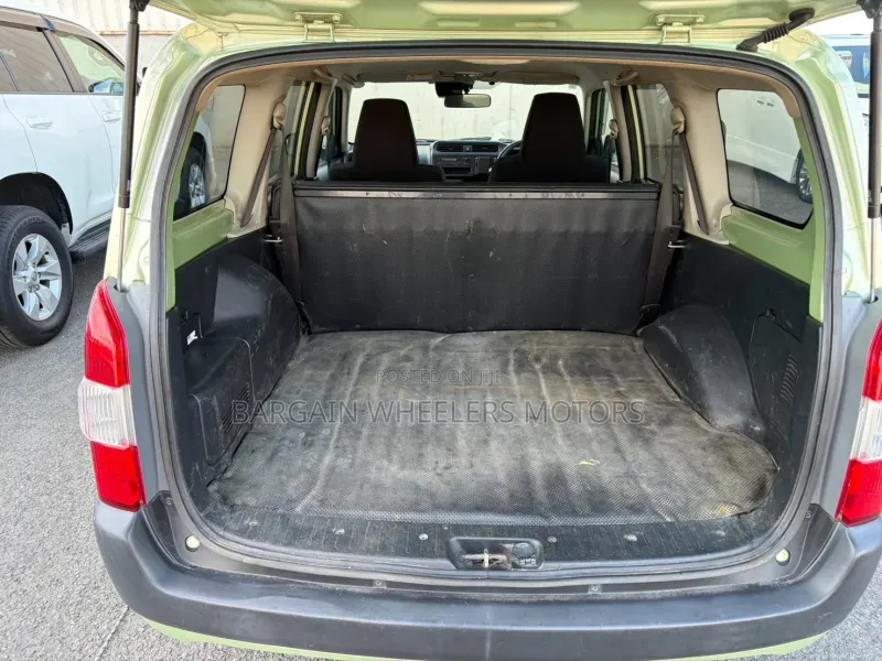 Toyota Probox 2019 Green