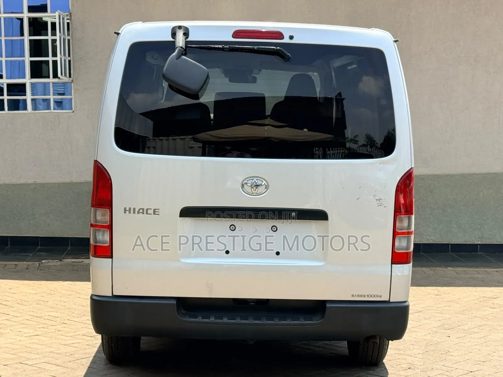 Toyota HiAce 2019 Silver