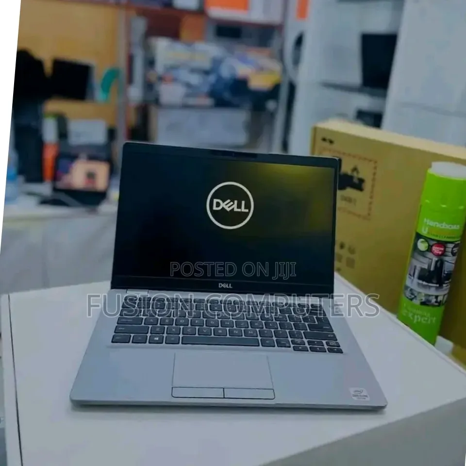 Laptop Dell Latitude 5310 8GB Intel Core i5 SSD 256GB