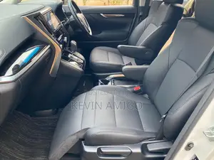 Toyota Vellfire 2019 White