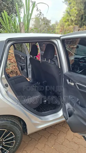 Honda Fit 2014 Silver