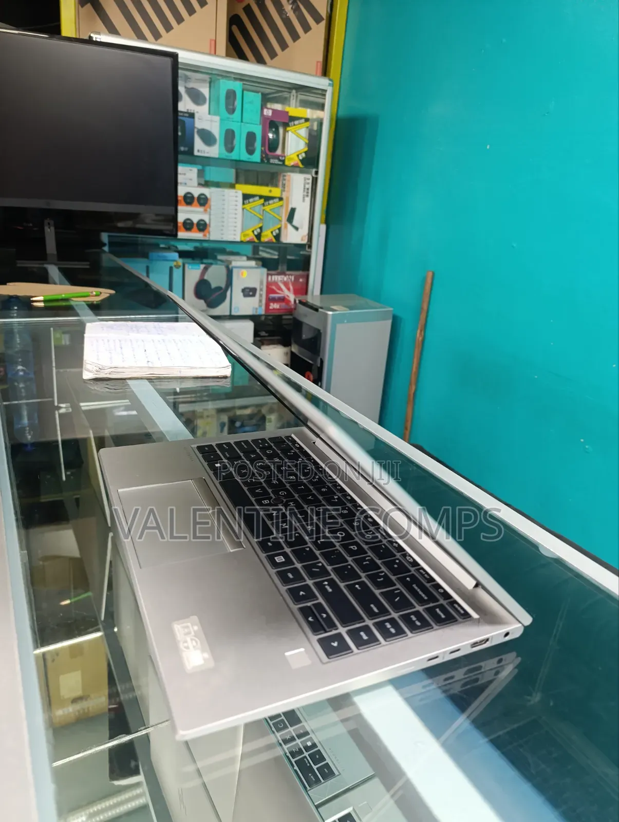 Laptop HP EliteBook 845 G8 16GB AMD Ryzen 5 SSD 512GB