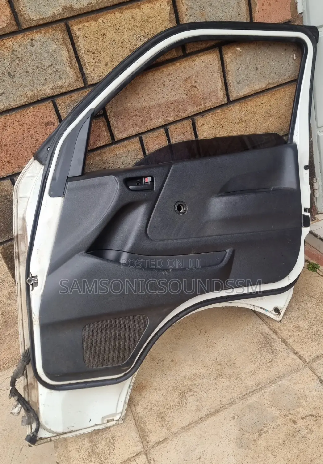 Toyota Hiace 7l/9l Doors(R L)