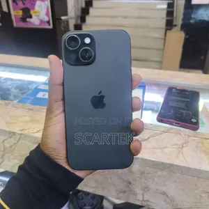 Apple iPhone 15 128 GB Black